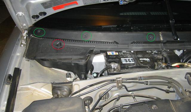 Audi A4 (B5). Battery Replacement Tips