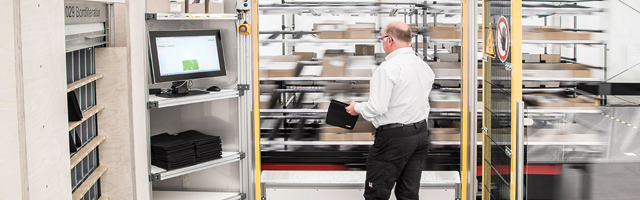 Audi?s logistics of the future: Goods being commissioned move autonomously to employees