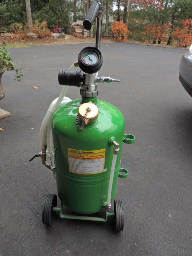 Multi-Fluid Extractor  No Mess Oil Change - Griot's Garage