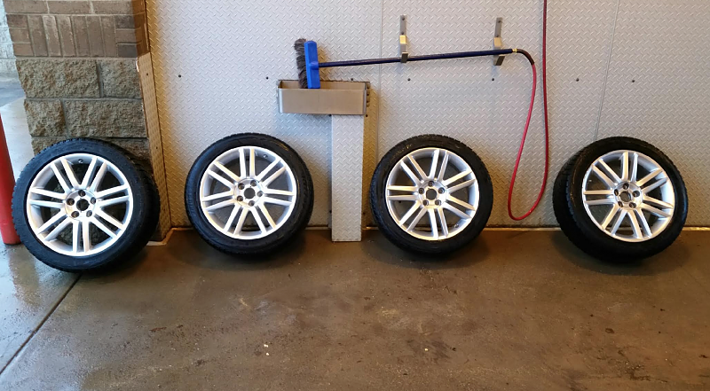 18&quot; OEM Audi wheels mounted w/ Blizzaks-1.png