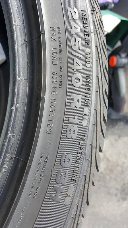 Continental ContiProContact 245/40/R18-side.jpg