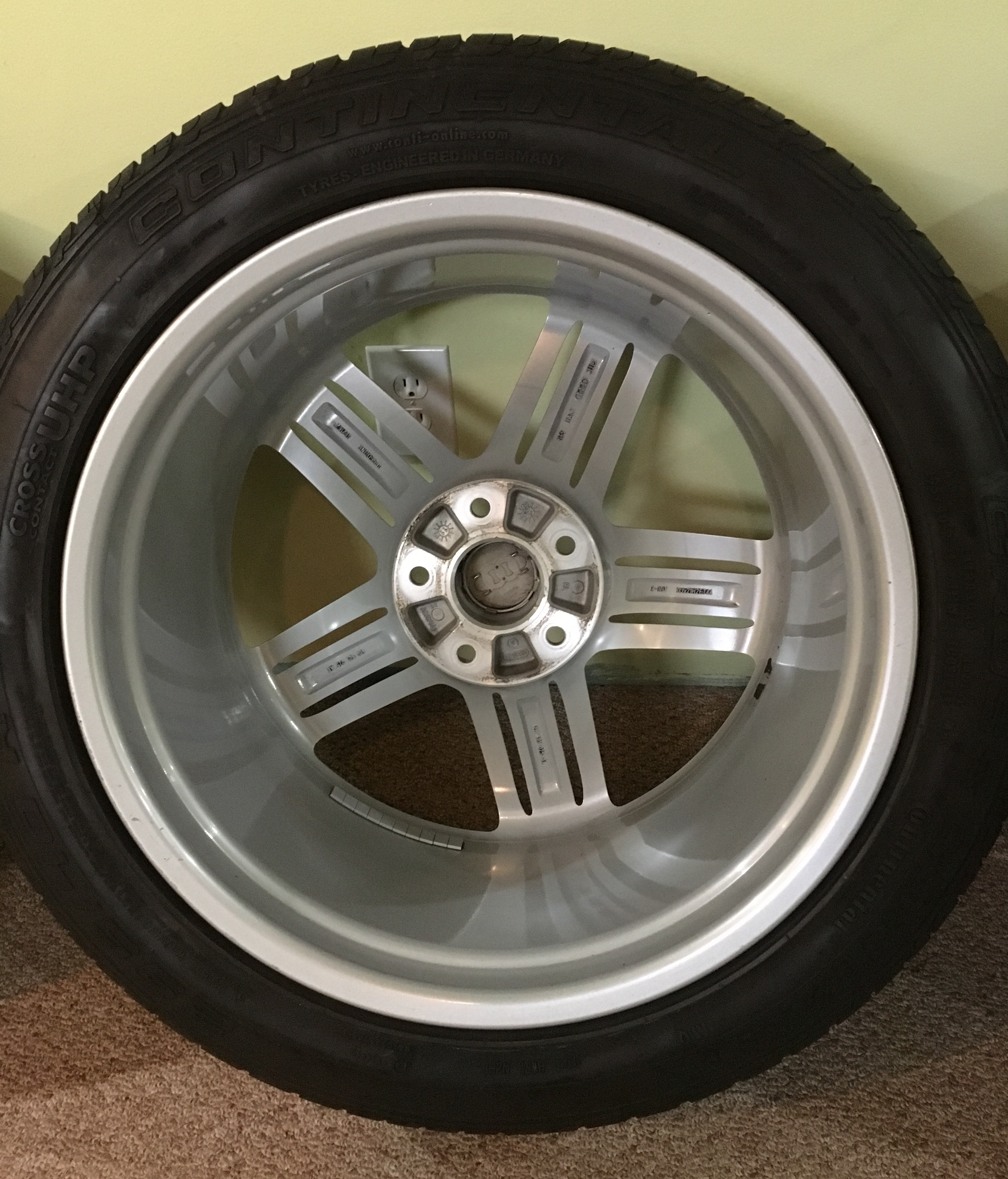 Audi Q7 For sale in NJ :21 inch genuine Audi Q7 S-line wheels & tires ...