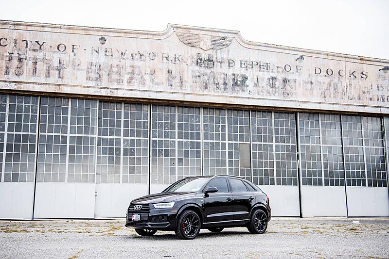 Photoshoot: Wife's new 2018 Blacked out Q3 with Sport Plus Package!-rpbaoyb.jpg