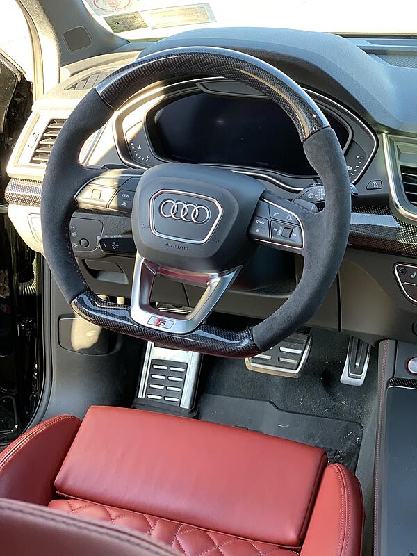 My 2018 SQ5 gets a Carbon Fiber/Alcantara Steering Wheel with Red Stitching! Pics!-zztmh0l.jpg