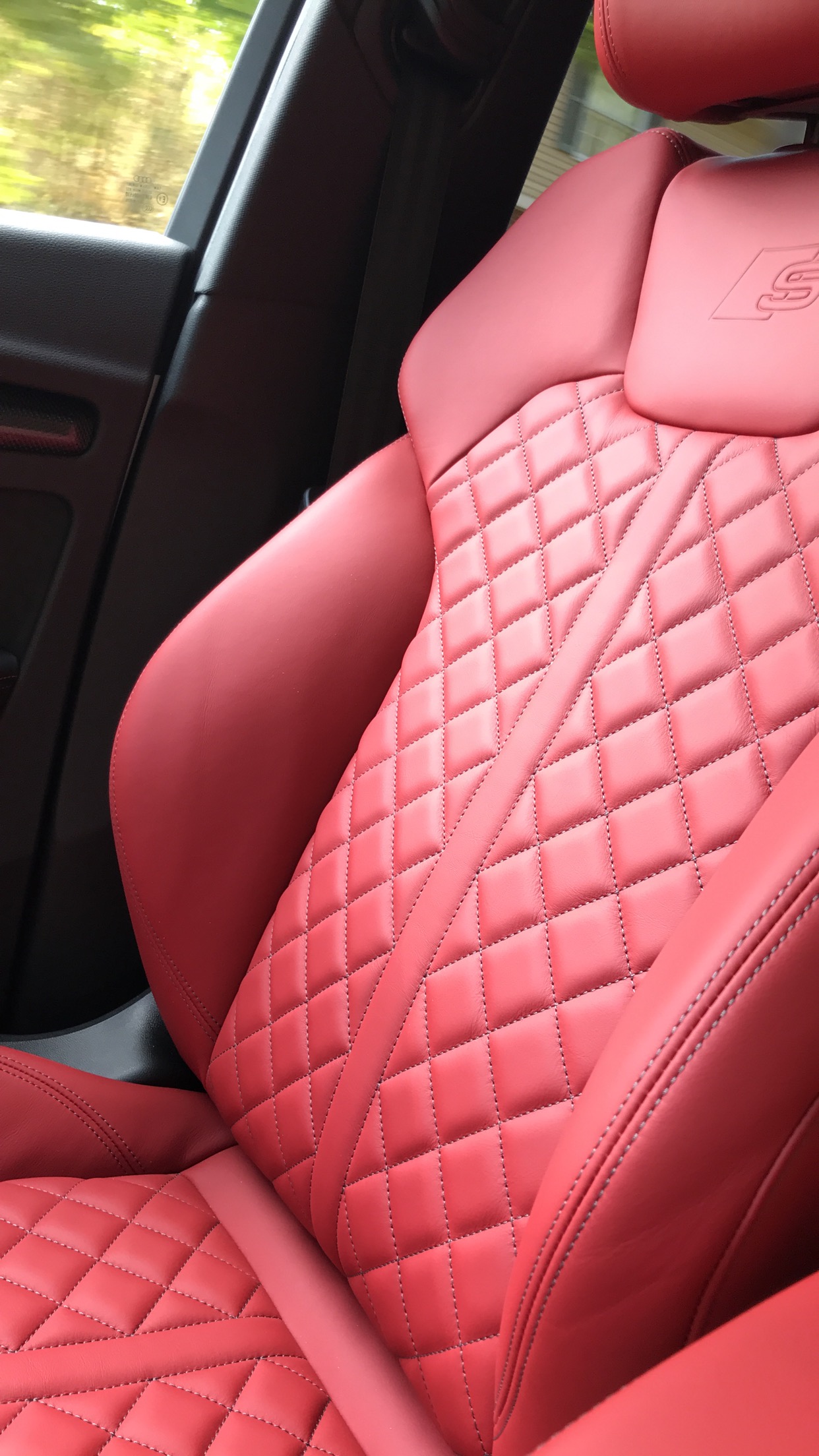 Q5 Or Sq5 With Red Leather Interior Audiworld Forums