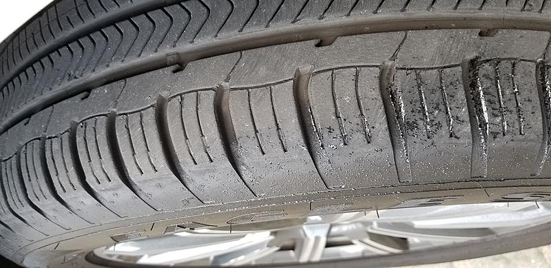 Front Tires feathering-20171105_081722.jpg