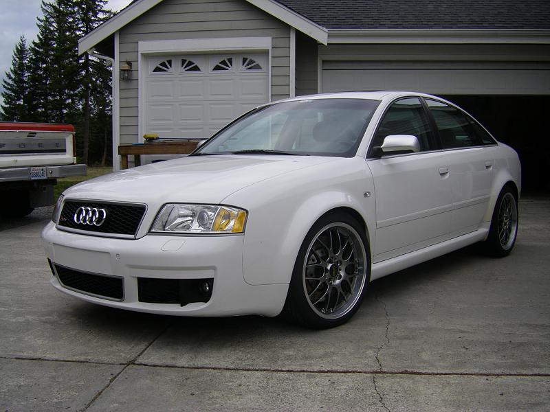 Couple of pics of my factory order white C5 RS6-2.jpg