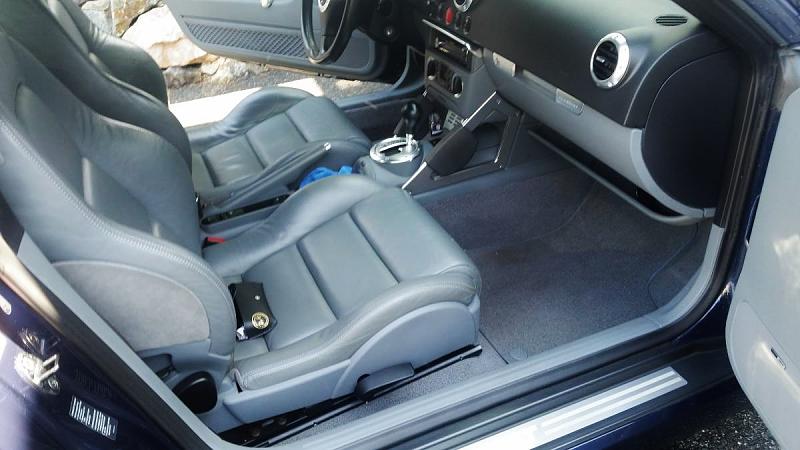 back in an Audi after 9 years-audi-flat-passager-floor.jpg