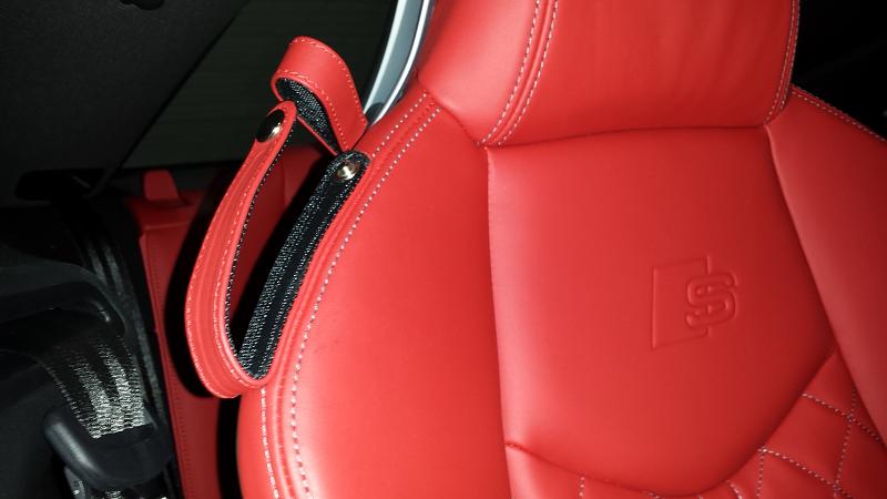 Sport seat plastic bit-seatbelt-loop-2.jpg