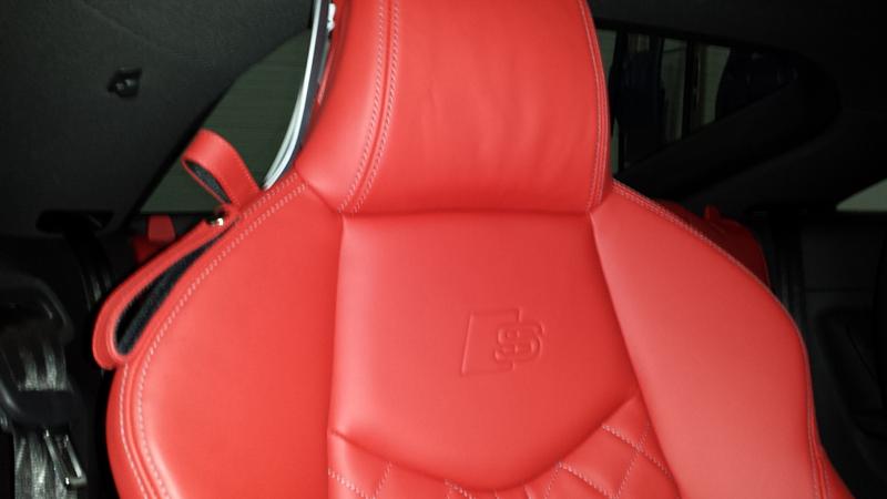 Sport seat plastic bit-seatbelt-loop-3.jpg