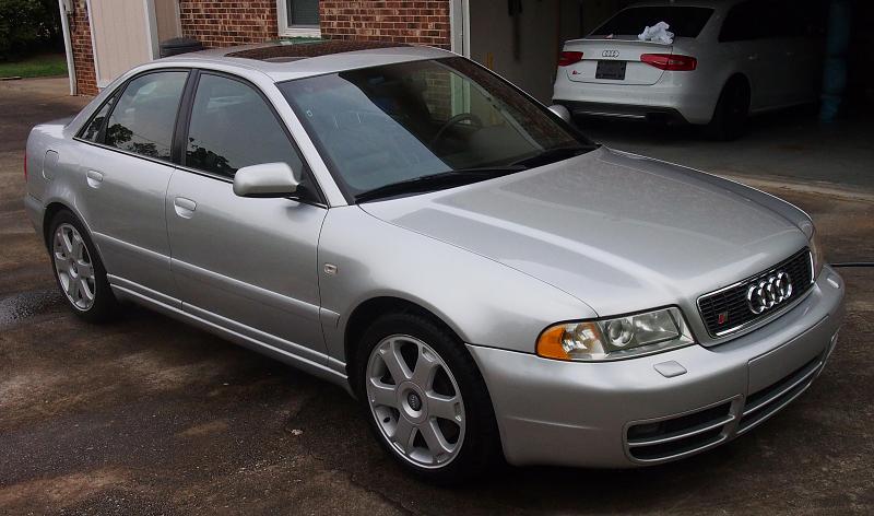 2000 (B5) S4 Silver/Onyx for sale-rightfront.jpg