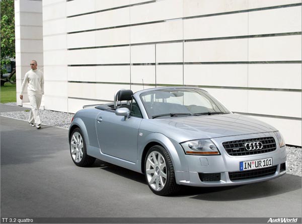 Audi TT 3.2 quattro with V6 Engine and Sporty Direct Shift Gearbox DSG