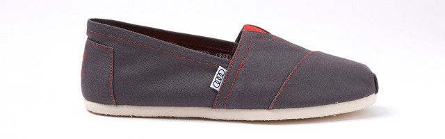 Audi and TOMS® collaborate for limited-edition shoe designed exclusively for Audi buyers