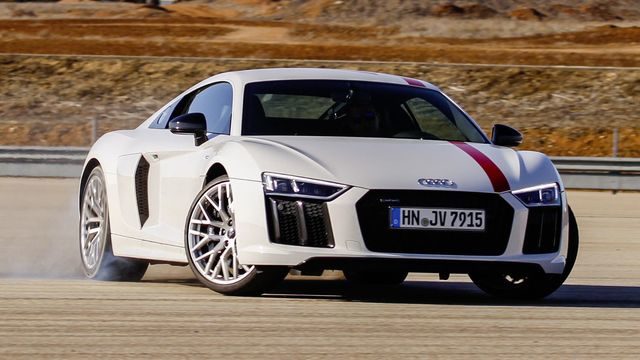 Slideshow: Some Reasons the R8 is One of the Best Supercars Ever
