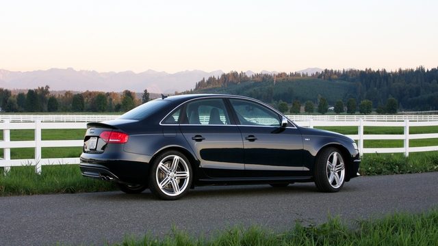 Audi A4 B8: Audi Care and Extended Warranty Information
