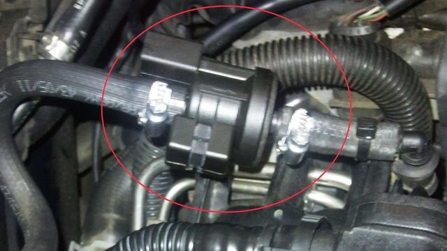 Audi A4 B7: How to Replace EVAP Purge (N80) Valve