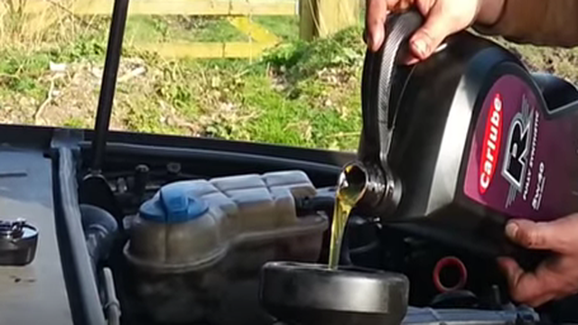 Audi A6 C6: How to Change Oil