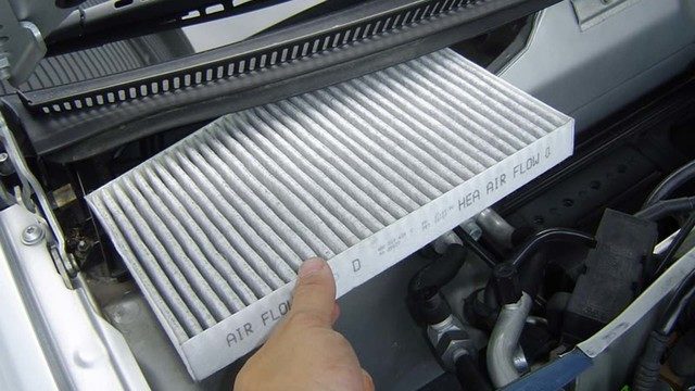 Audi A4 B7: How to Change Cabin Air Filter