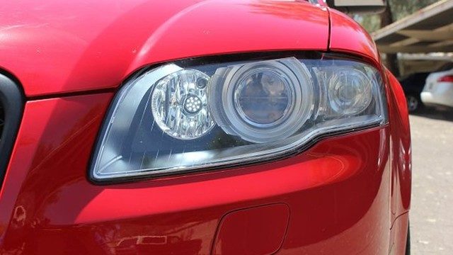 Audi A6 C6: How to Replace Headlight Bulbs