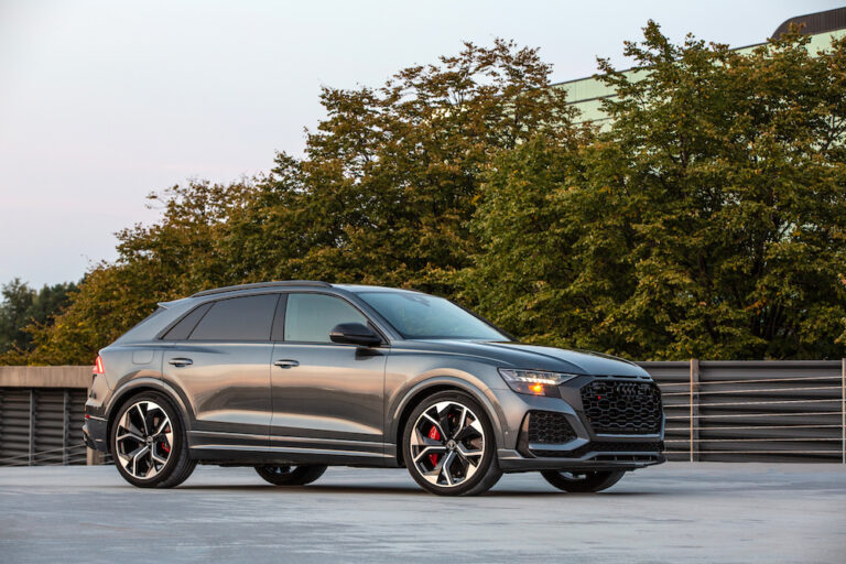 Audi q8 rs 2022 Audi q8 rs 2022