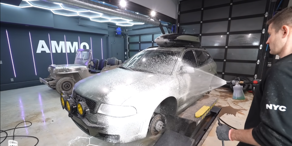 Dirtiest Audi RS4 Avant EVER??? Watch This Amazing Audi Get Detailed