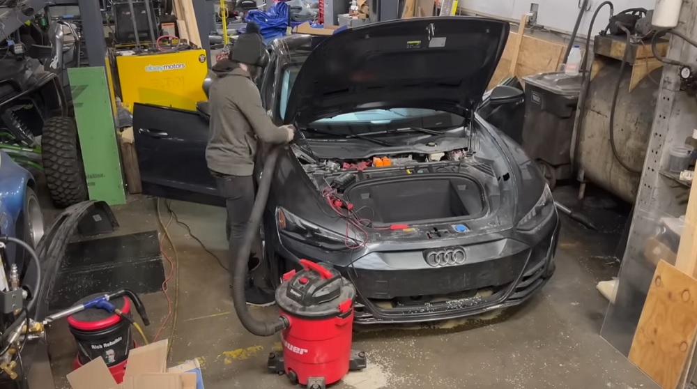 Audi e-tron GT rice cleanup